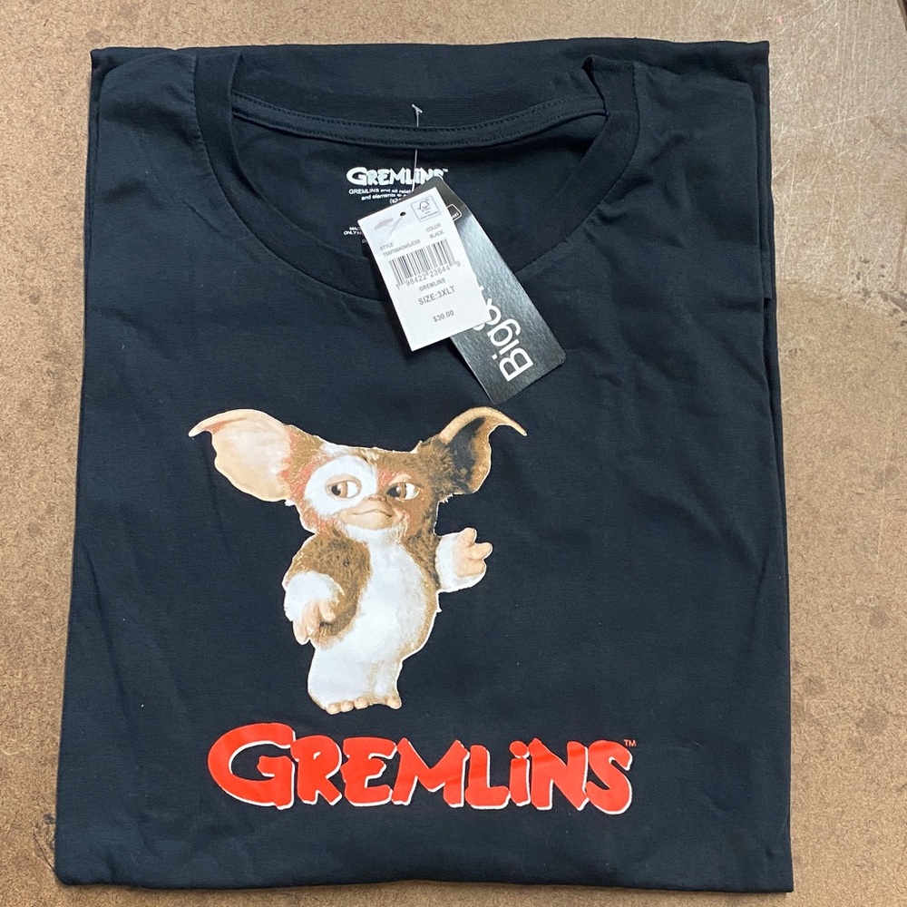 Bioworld Gremlins Black Tee with Gizmo Design